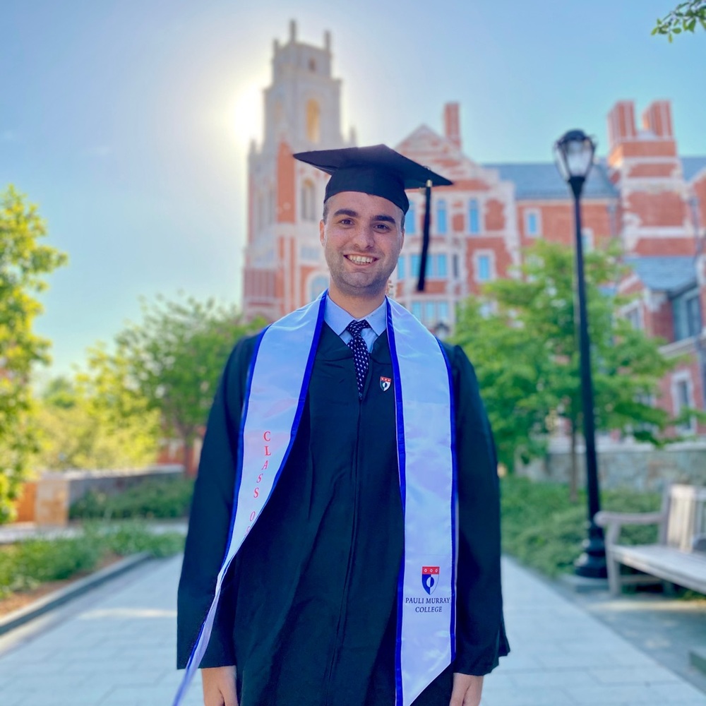 Meet your Posher, Hunter